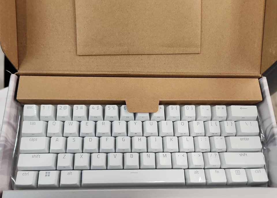 Razer Huntsman Mini White|Mercury Edition 60% Optical Switches PBT Caps Open box - Image 1 of 1