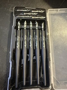 Juego de bolígrafos Master's Touch Fine Art Studio caligrafía - Imagen 1 de 3