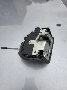 BMW E46 Coupe Convertible Passenger Left Door Lock Actuator Mechanism 7011249 - Picture 1 of 4