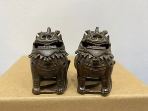 China Red Copper God Beast Foo Dogs Lion Unicorn Incense Burner Censer A pair - Picture 1 of 11