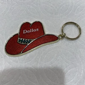 Vintage DALLAS Texas enamel hat keychain, key ring,red,gold tone,3” - Picture 1 of 6