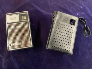 Vintage Penncrest Solid State AM Radio Pocket Portable with Case - Picture 1 of 18