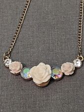 Handmade gold tone cream acrylic flower & crystal pendant necklace W21