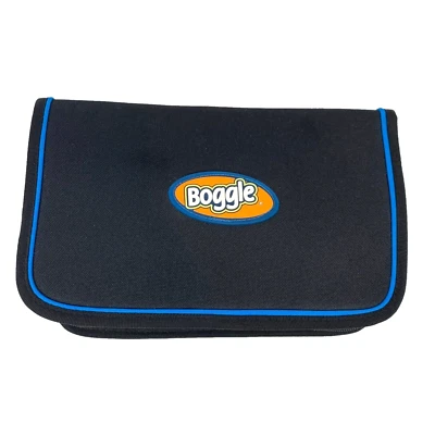 Hasbro Deluxe Boggle Juego de Viaje Edición Folio con Estuche con Cremallera 2003 Completo Foto 1 de 4