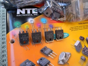lot of 4 pcs. senken transistors x2 A1303 x2 C3284 new original Japan. - Picture 1 of 7