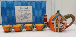 Dept 56 Storybook "Peter, Peter, Pumpkin Eater" teiera e 4 tazze da tè - in scatola - Foto 1 di 7