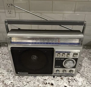 Vintage 1980s Panasonic RF-1401D AM/FM Radio 2 Band Receiver w/ Antenna Tested - Picture 1 of 7