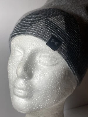 Gorro Under Armour gris talla única  Foto 1 de 4