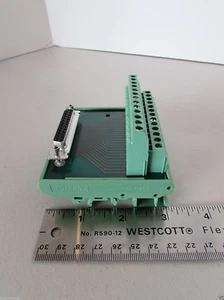 PHOENIX CONTACT UMK-SE 11,25-1 Terminal Block UMKSE11251 - Picture 1 of 7