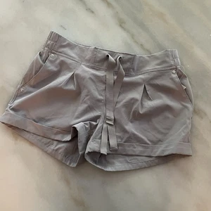 NWT MPG Shorts Size M - Picture 1 of 5