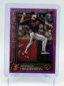 2025 Topps Series 1 Pink Holo Foil - Gunnar Henderson #65 Orioles - Picture 1 of 2