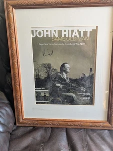 Póster enmarcado firmado John Hiatt mismo viejo autógrafo como nuevo  - Imagen 1 de 2