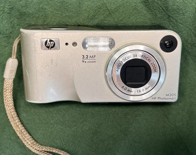 Câmera Digital HP Photosmart M305 3.2MP 3x Zoom Óptico Testado Funciona com Estojo Taco - Imagem 1 de 4