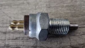 FORD Mk2 Escort Mk3 Cortina Gearbox Reverse Light Switch 1610486 GENUINE NOS - Picture 1 of 3