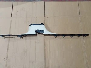 Bentley Bentayga 2015 - 2020 panel de ajuste pilar B inferior del pasajero izquierdo 36a853369a - Imagen 1 de 12