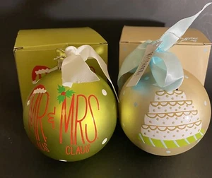 2 COTON COLORS Green Glass Christmas Ornaments Mr. &Mrs. Claus And Wedding Cake - Picture 1 of 7