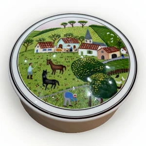Vtg Villeroy &Boch 5" Farm Church Porcelain Trinket Box Dish Naif Signed LAPLAU2 - Picture 1 of 8