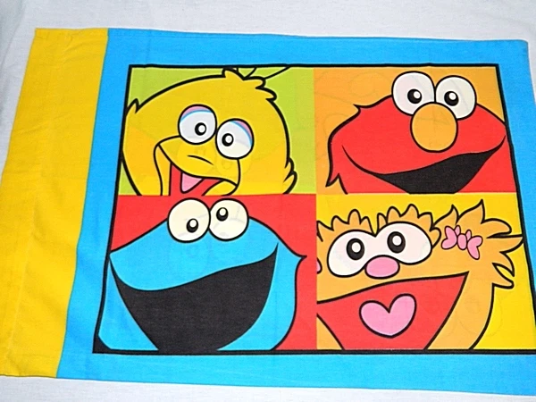 VTG ELMO ZOE Big Bird & Cookie Monster Sesame Street Pillowcase Kids 2004 HTF - Imagem 1 de 1