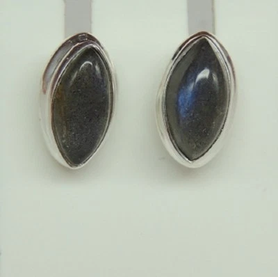 Nobile 1.9 Carati Cabochon Labratorite Borchie 925 Argento Unisex Irrisierender - Immagine 1 di 4