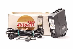 @ SakuraDo Camera @ Excellent! @ Sunpak Auto 26 Shoe Mount Flashlight - Picture 1 of 7