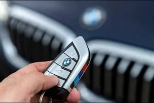 OEM 2014 - 2018 BMW X5 X6 Prox Smart Key. FOB Is Excellent Condition. - Picture 1 of 8