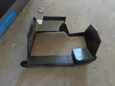 Windshield Wiper Motor Cover 89 90 91 Chrysler Maserati TC  Foto 1 de 2