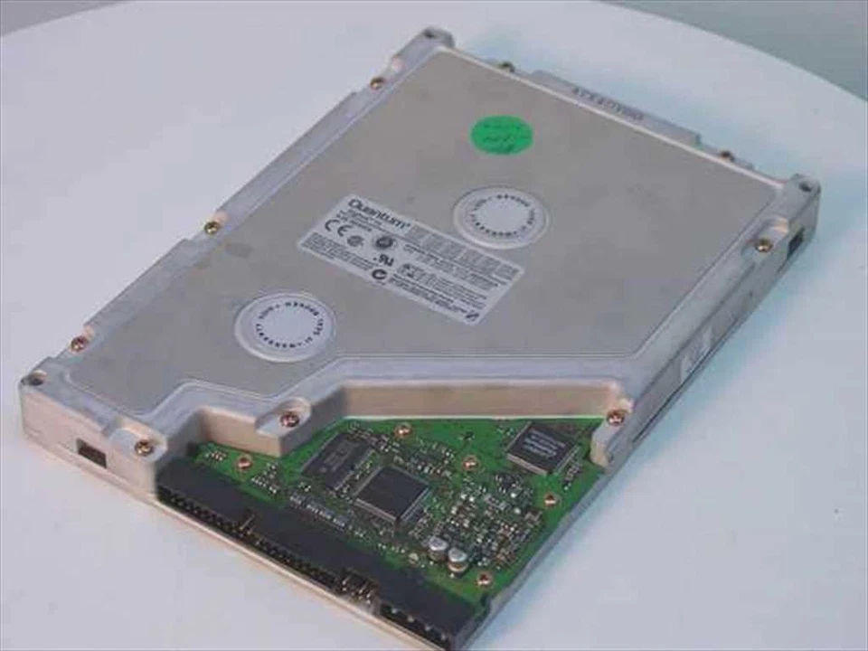 Quantum 4GB Bigfoot Hard Drive 5.25" IDE TX04A109 / TX04A011 4.0AT - Image 1 of 4