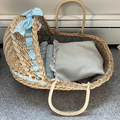 American Girl Doll Bitty Baby Lullaby Basket Moses Wicker Bassinet Blanket Pillo - Image 1 of 4