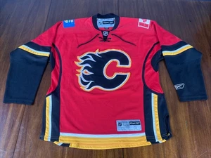 Camiseta Calgary Flames Reebok NHL Home Talla Pequeña - Imagen 1 de 16