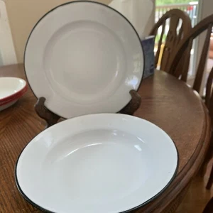 White camping round bowl vintage enamelware Plates dishes 9 1/2” By 1 1/4. Black - Picture 1 of 3