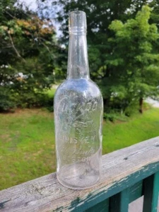 Botella de whisky de cuco vacío original de cuarto de cuarto en relieve antes de la prohibición 12" de alto - Imagen 1 de 15