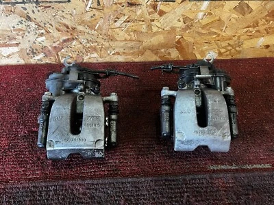 BMW 2017-2023 G30 G31 JUEGO DE PINZAS DE FRENO TRASERO IZQUIERDO Y DERECHO OEM 66K Foto 1 de 4