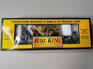 MTH RailKing 30-7614 Construction Flatcar w/CAT Dump Truck - Picture 1 of 6