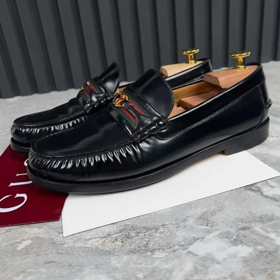 GUCCI Mocasines Web GG Entrelazados Cuero Negro Esmaltado 8.5 G o 9 EE. UU. o 42.5 EUR Foto 1 de 4