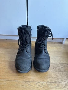 Clarks Women’s Black Suede Leather Lace Up Combat Boots Size 6 - Picture 1 of 7