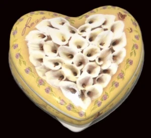HEART TRINKET BOX  - Ceramic - Picture 1 of 6