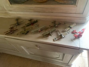 lotto 10 aeromodelli I e II Guerra Mondiale scala 1:72 montati - Foto 1 di 2