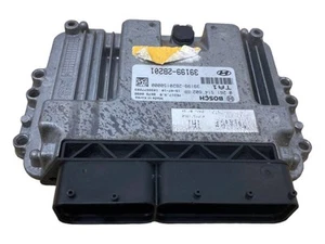 Hyundai Tucson TL 2015 Petrol Engine control unit module ECU 391992B201 - Picture 1 of 6
