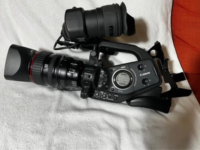 Canon XL H1A с Porta Brace чехол, фокус FS-H200 DTE рекордер, множество дополнений - Изображение 1 из 4