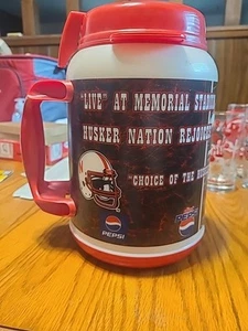 Nebraska Cornhuskers "LIVE AT MEMORIAL STADIUM isoliert 64 Unzen Tasse Whirley - Bild 1 von 9