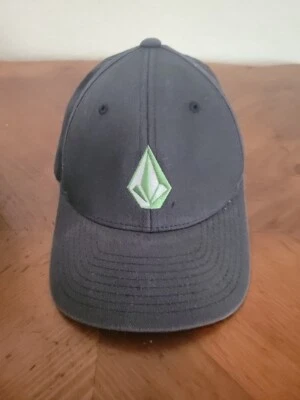 Volcom Black Hat Cap Stretch Fit Youth Green White Embroidered Kids Boys Casual - Image 1 of 4