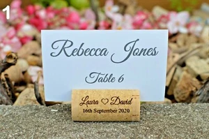 Personalized wine cork place card holder - Wedding card holder - dark - Picture 1 of 10