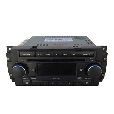 Dodge Chrysler Jeep 2004-2009 equipo de audio receptor de radio fabricante de equipos originales Foto 1 de 4