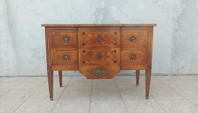 Commode Louis XVI estampillée en marqueterie Faubourg Saint Antoine - Photo 1/4