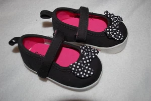 Baby Toddler Girls Shoes BLACK CANVAS MARY JANES Polka Dot Bow SIZE 2 4 5 6 - Picture 1 of 1