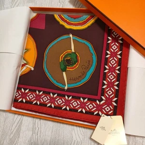 Unused HERMES Carre 90 Belles du Mexique 35in Silk Scarf 90cm Virginie Jamin - Picture 1 of 24
