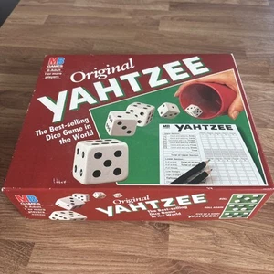 Yahtzee Original Dice Game 1992 MB Games score pad & instructions Complete. - Picture 1 of 16