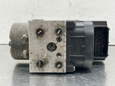 2005 Ford Crown Victoria Anti-Lock Brake Assembly W/O traction control  warranty - Image 1 of 4