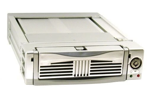 Premium Grade 5.25 Bay Aluminum Mobile Rack Cooling Fan for 3.5 SATA HDD Silver - Image 1 of 4