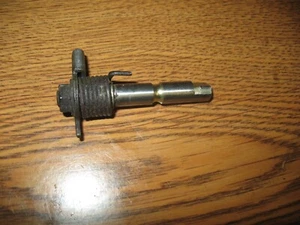 1981 DR500 CYLINDER HEAD DECOMPRESSION SHAFT SUZUKI DR 500 12941-37100 - Picture 1 of 2